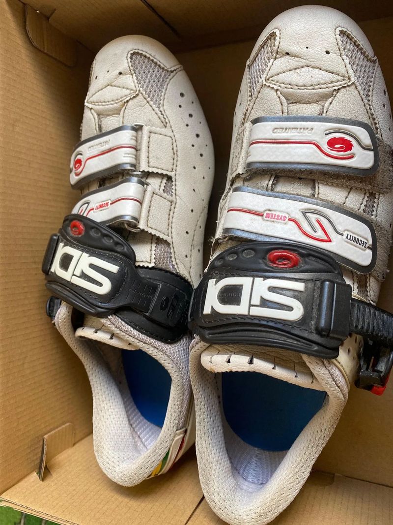 Tretry Specialized Expert Carbon / Sidi Genius 5 Pro