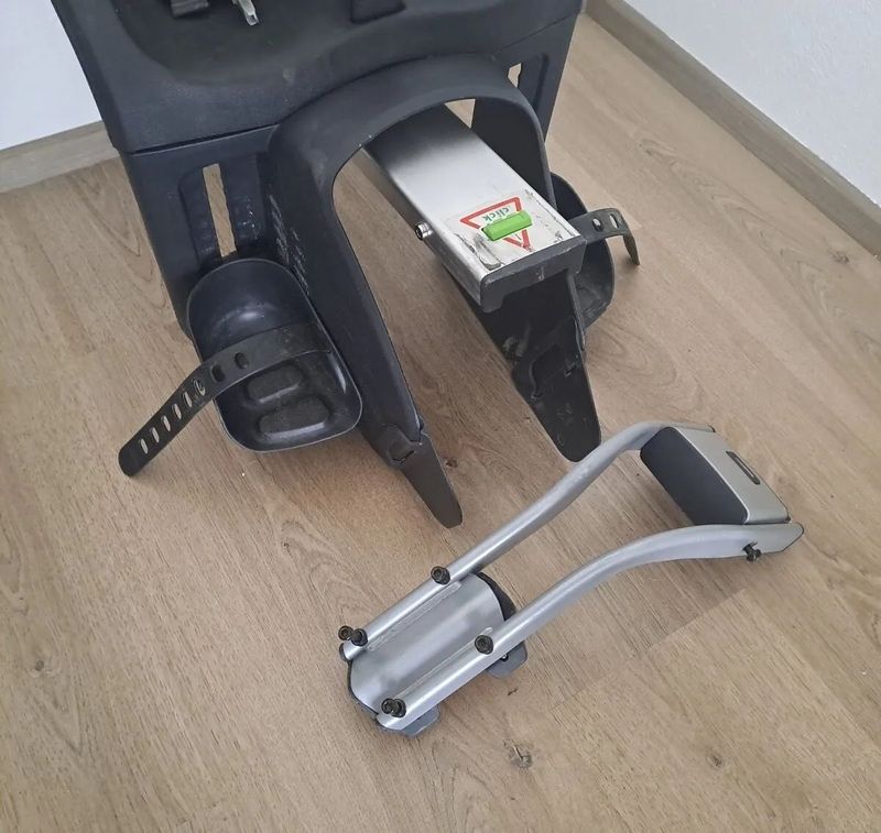 Dětská cyklo sedačka THULE YEPP MAXI