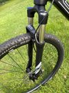 SUPERIOR XC 879 W Matte Black/Chrome Silver, vel. 18,0" (M)