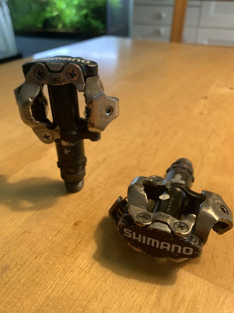 Shimano SPD PD-M520. 