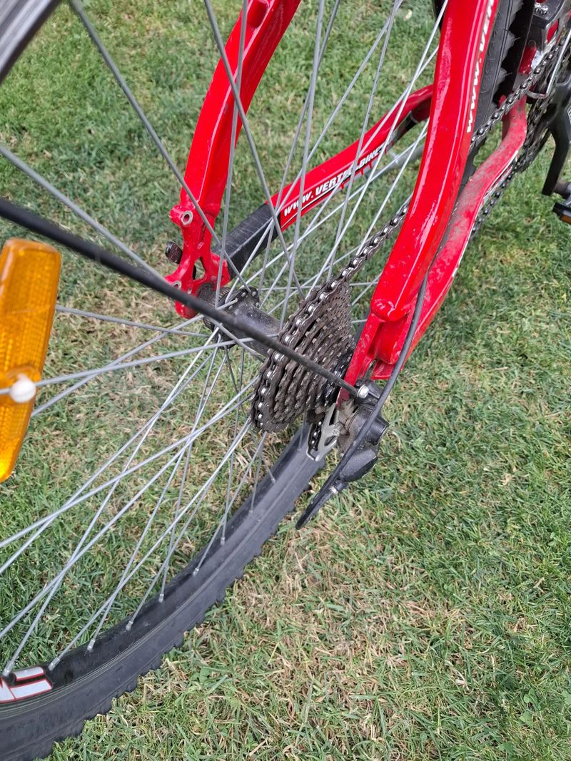 Horské kolo VERTEX 26" – odpružená vidlice, dobrý stav