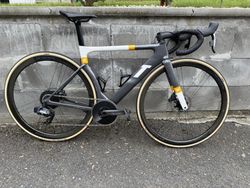 3T Strada Force AXS