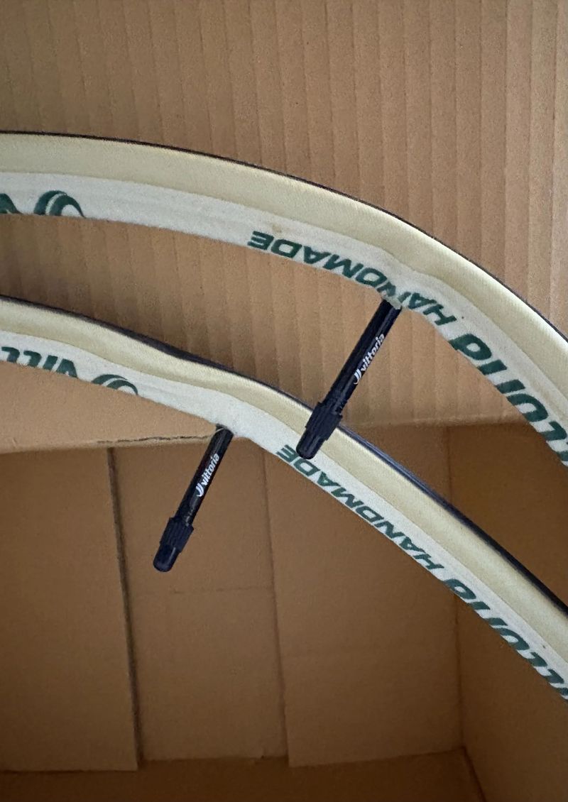 silniční galusky Vittoria Corsa G+ 25-28" 