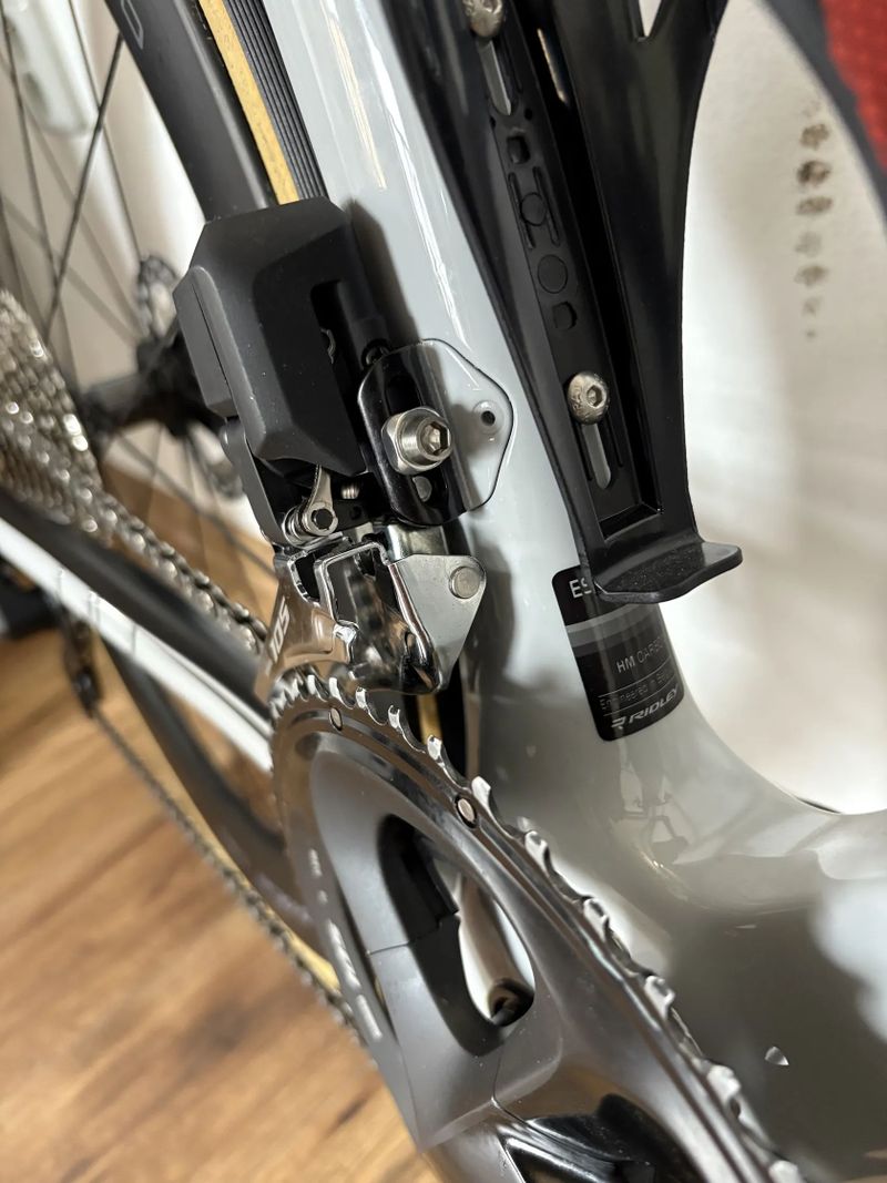 Ridley Noah Disc Shimano 105 Di2 12S 