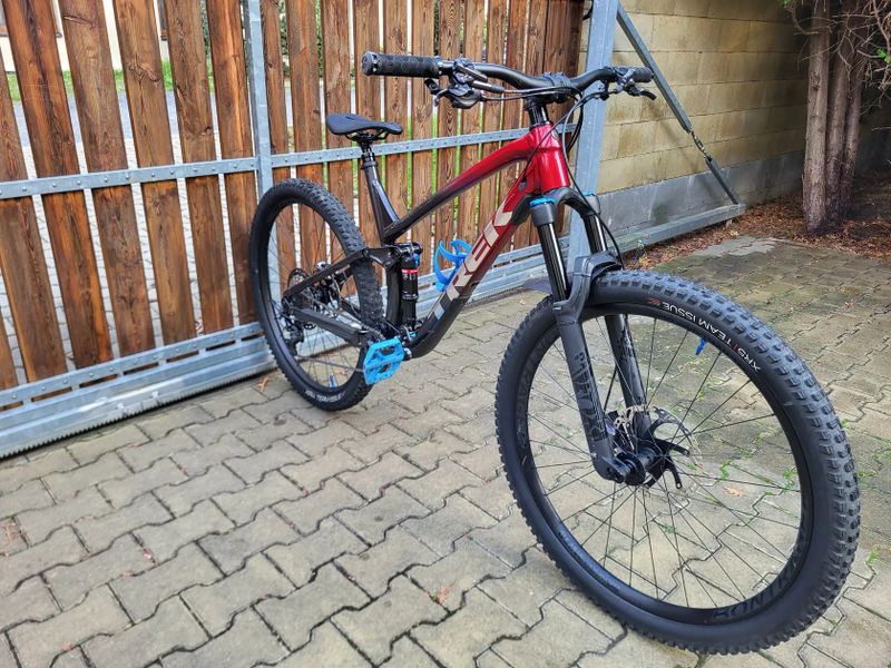 Kolo Trek Fuel EX 8 Gen 5 XL (upgrade brzd na Shimano XT)