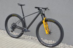 Prodám nový TOP hardtail BIKE AHEAD COMPOSITES, OHLINS, ROVAL, S-Works