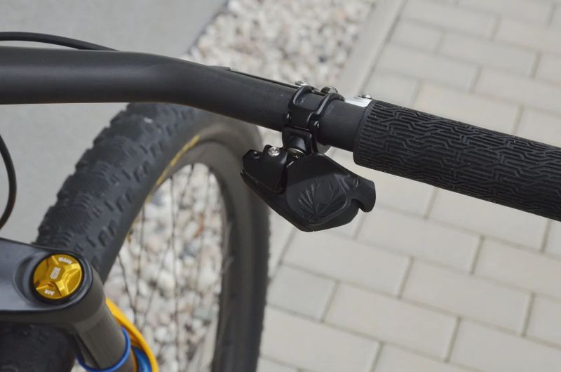 Prodám nový TOP hardtail BIKE AHEAD COMPOSITES, OHLINS, ROVAL, S-Works