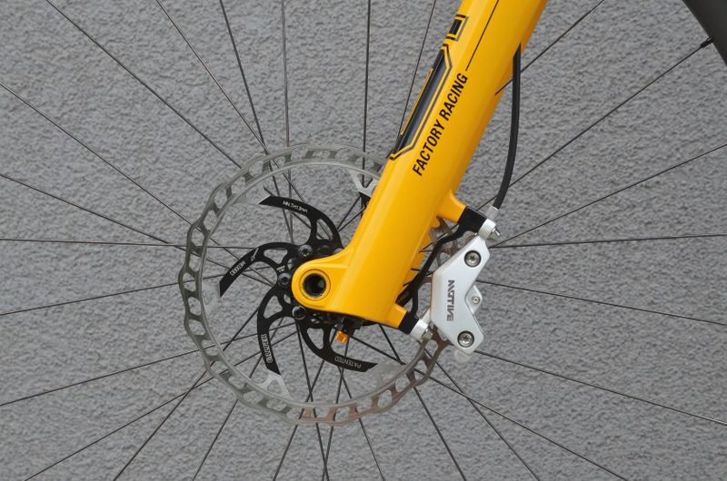 Prodám nový TOP hardtail BIKE AHEAD COMPOSITES, OHLINS, ROVAL, S-Works