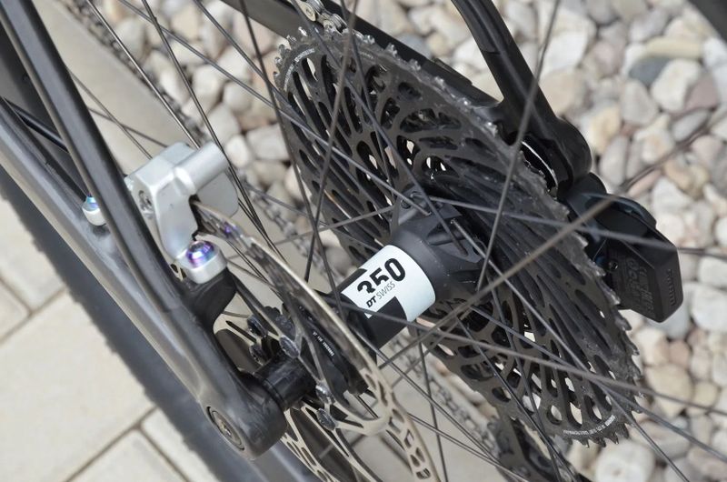 Prodám nový TOP hardtail BIKE AHEAD COMPOSITES, OHLINS, ROVAL, S-Works