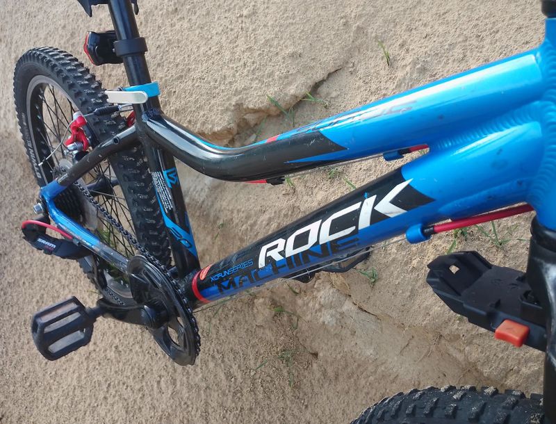 ✅ Dětské MTB Rock Machine Surge, 20", 1x7 ✅