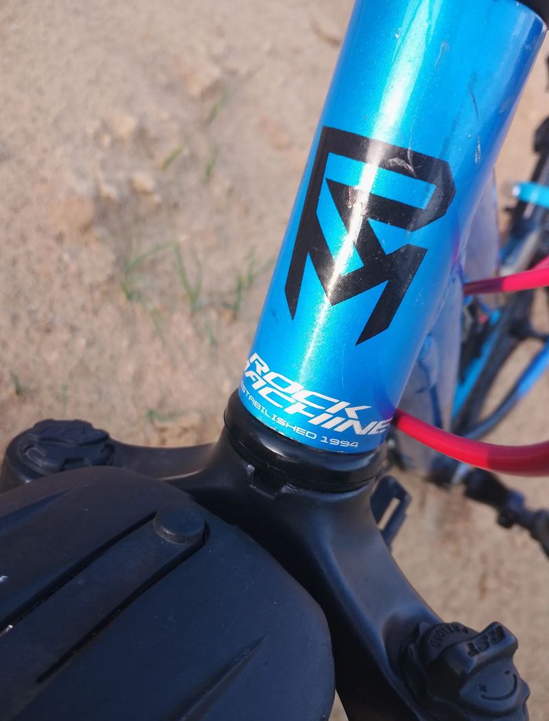 ✅ Dětské MTB Rock Machine Surge, 20", 1x7 ✅