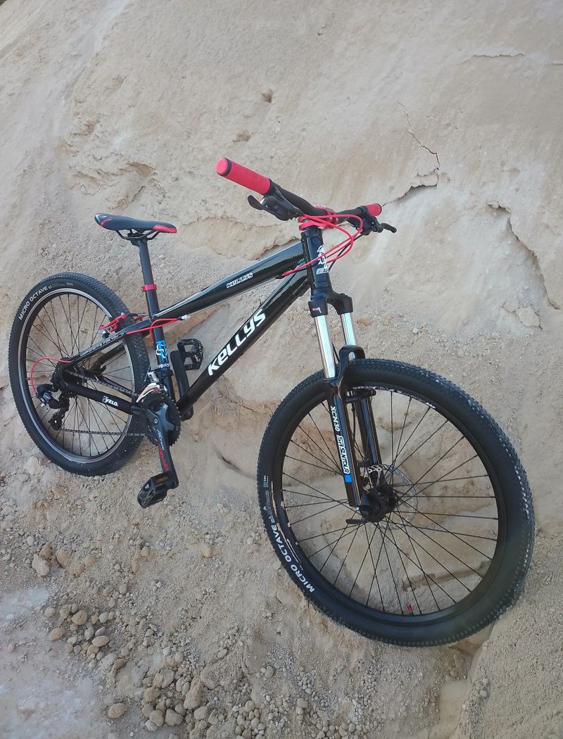 ☢️ MTB Kellys XS, TOP stav, 26", 3x8 ☢️