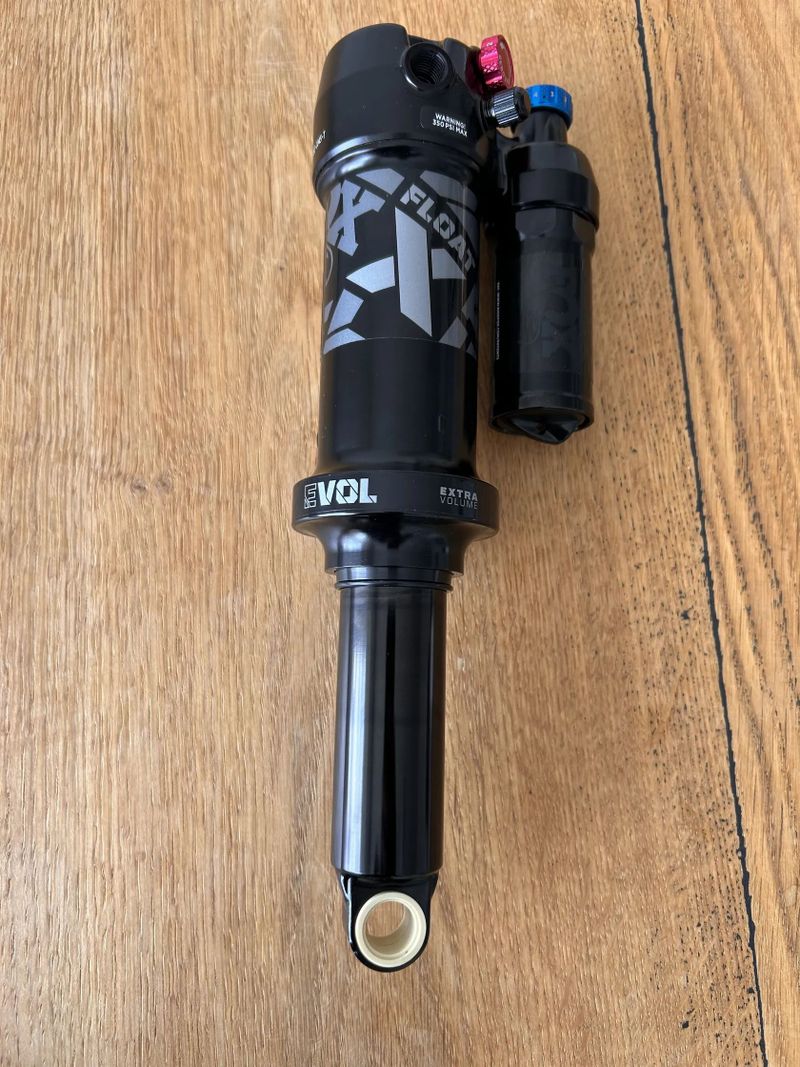 FOX Float X Performance Elite Low comp. / rebound Custom tune / 225x75mm