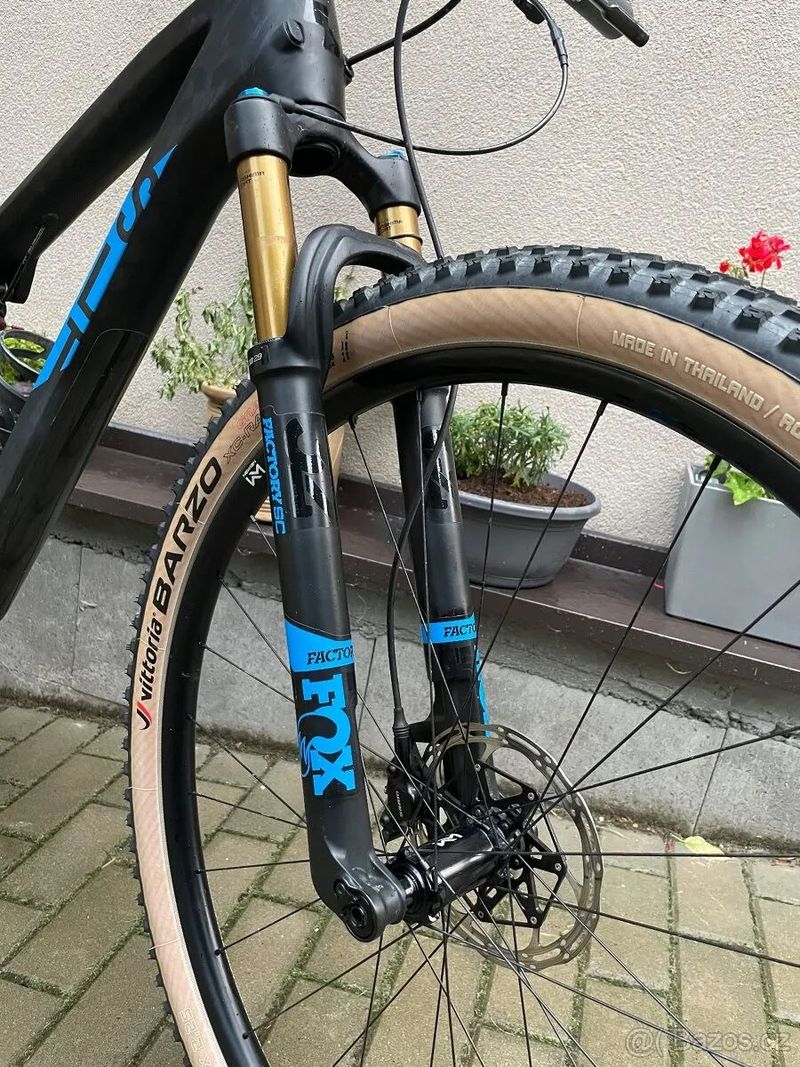 Cube AMS 100 C:68X SLT, velikost XL (22”) kola 29”