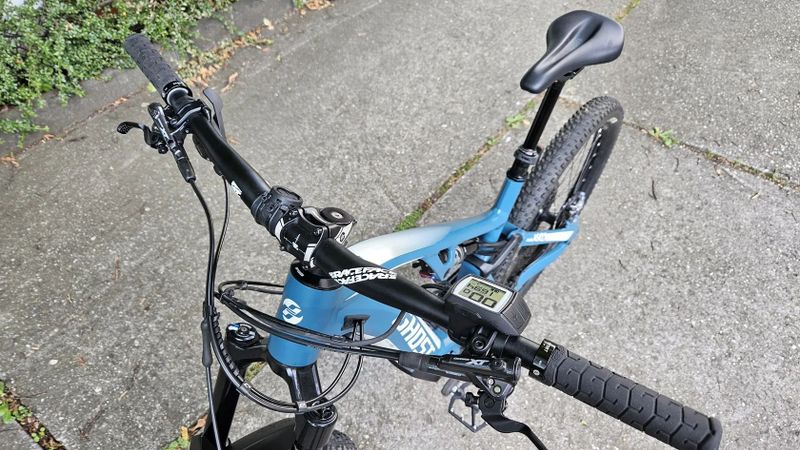 Ghost HybRide ASX Essential 160, Bosch CX gen 4, baterie 625 wh, vel. M, mullet 29 / 27,5