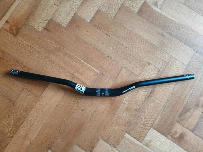řídítka Nukeproof Warhead (760 mm)