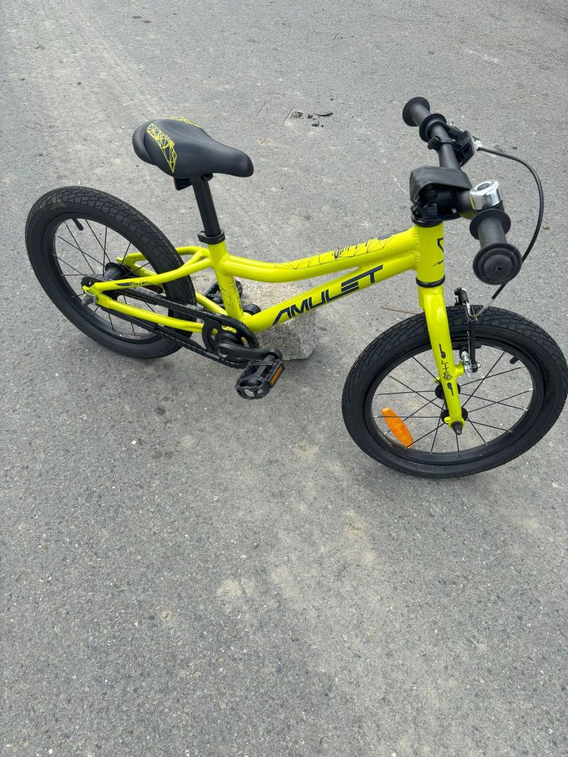 Amulet Lite 16"