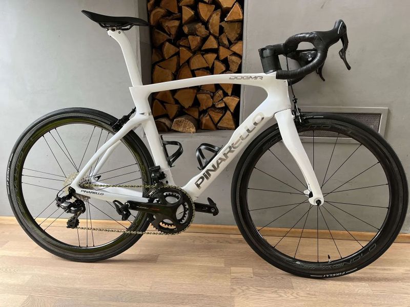 Pinarello Dogma F Disc/Rim + Super Record WRL + Bora Ultra 45 (NOVÉ, vel. 550)