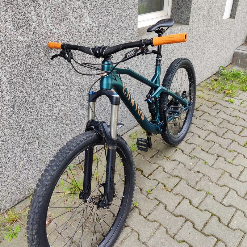 Canyon Spectral 5 ZAMLUVENO