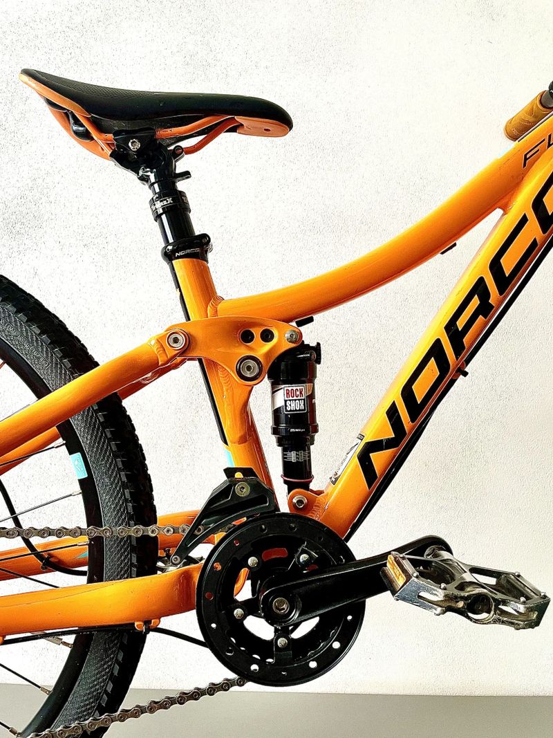 Prodám dětské celoodpružené kolo Norco Fluid 24"