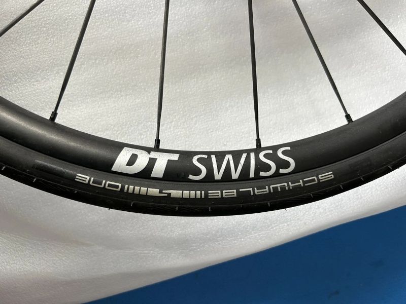 Silnicni kola DT swiss E 1800