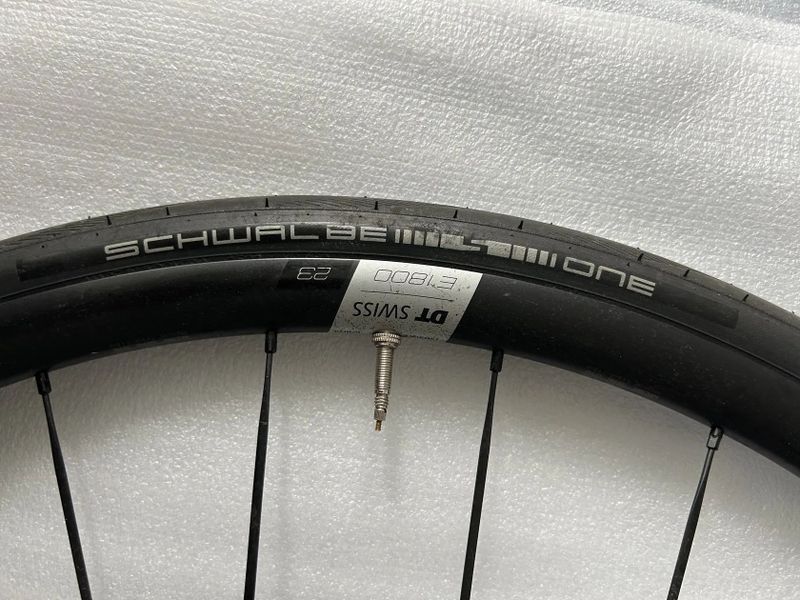 Silnicni kola DT swiss E 1800