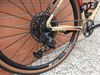 Kellys Soot 70 (M) – SRAM AXS, DT Swiss, karbon doplňky – TOP stav