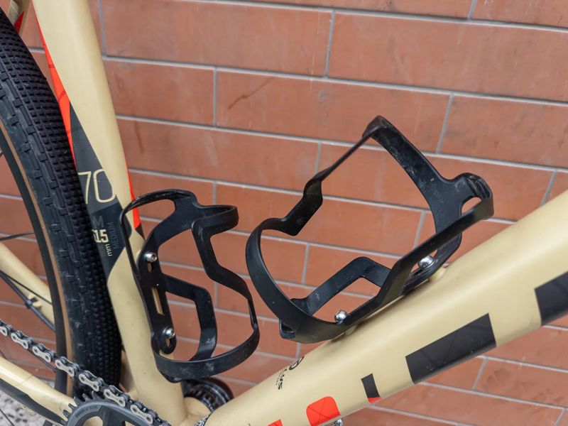 Kellys Soot 70 (M) – SRAM AXS, DT Swiss, karbon doplňky – TOP stav