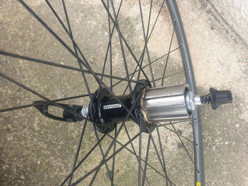 Náboje CAMPAGNOLO RECORD