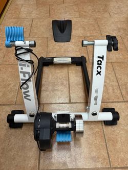 Cyklistický trenažér Tacx i-flow