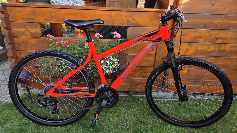 Dětské juniorské horské kolo 26" B-Twin 340 Rockrider Decathlon postava 150-164cm vel. S.