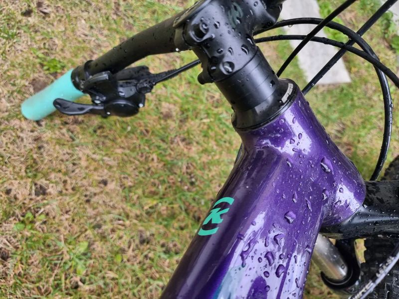Horské kolo Kona (Kanada) 27.5'