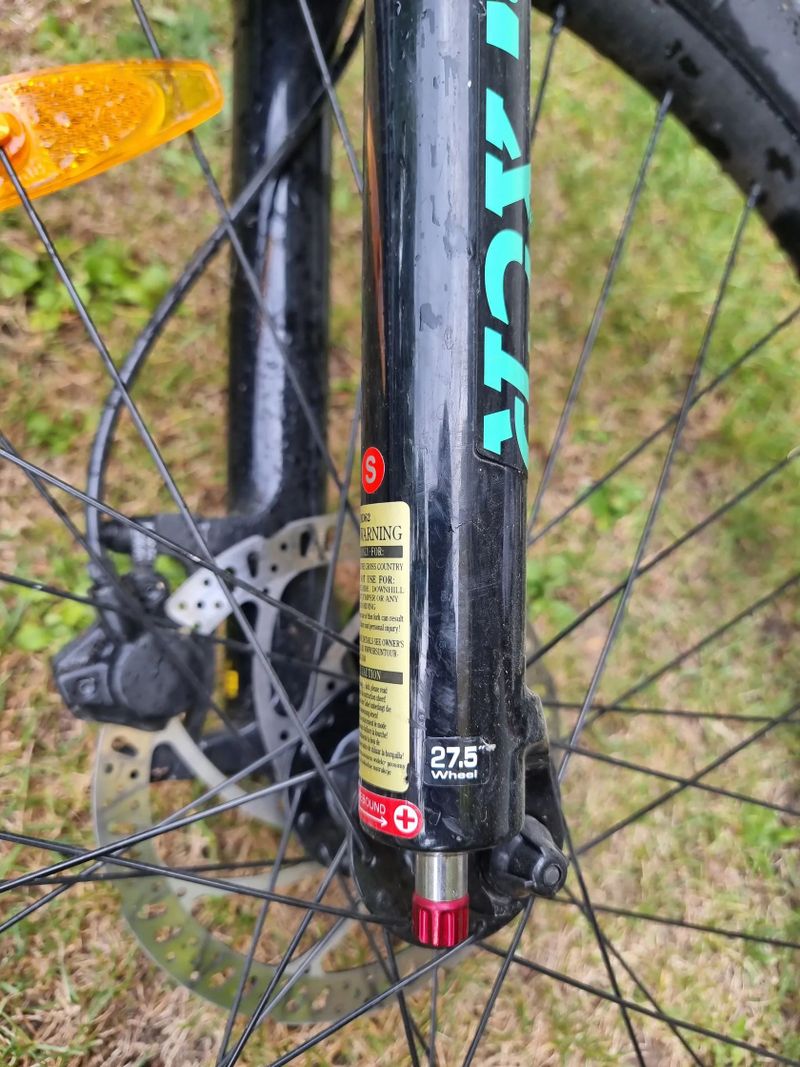 Horské kolo Kona (Kanada) 27.5'