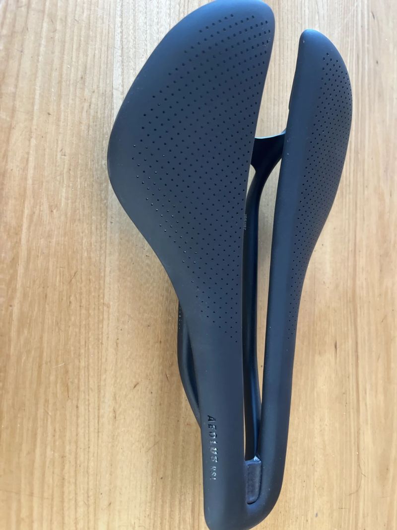 Sedlo Trek Aeolus RSL carbon 145 mm NOVÉ 
