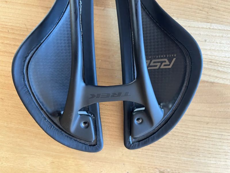 Sedlo Trek Aeolus RSL carbon 145 mm NOVÉ 