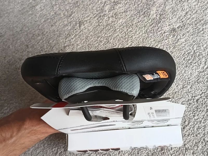  SQlab 611 Active, šířka 15 cm