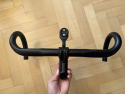 Řidítka Shallow Bend + představec + držák na cyklo počítač