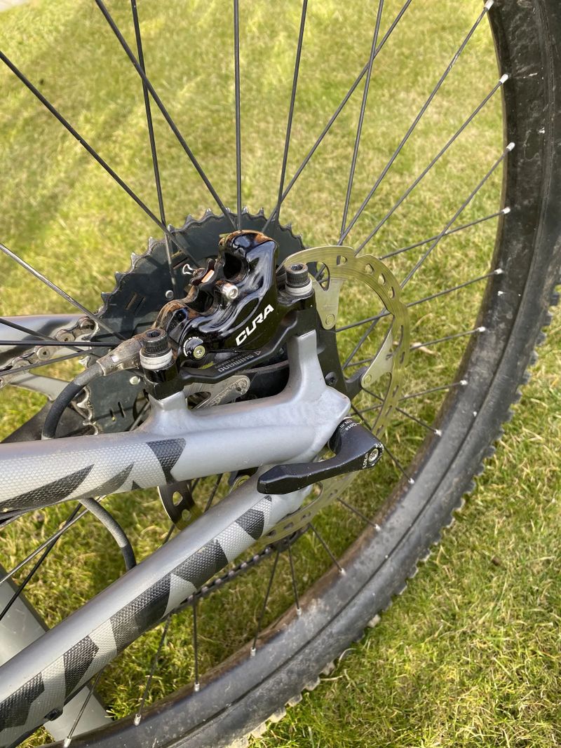 prodám kolo postavené na Rámu RB Bandit 675