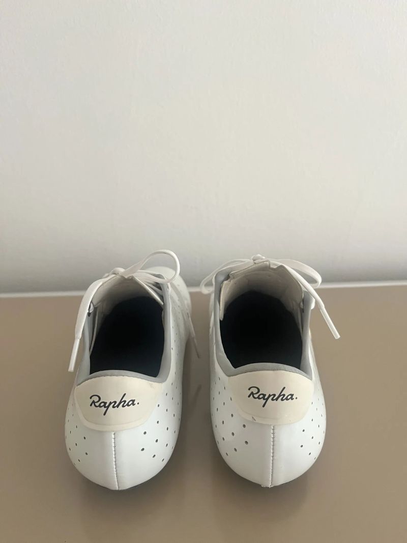 Silniční tretry Rapha