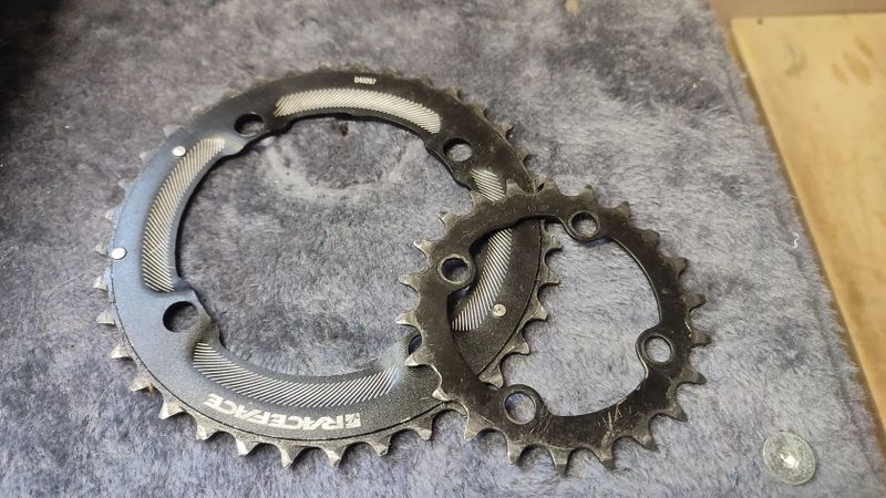 Převodníky RaceFace 36/22