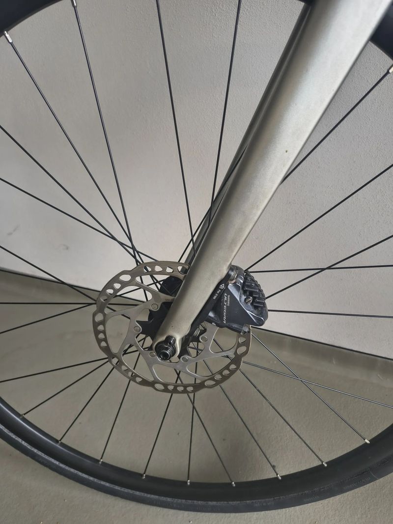 Silniční kolo Merida Scultura 5000 Ultegra Disc vel. M/L(54cm)