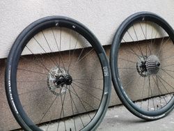 Zapletená kola Fulcrum Racing 800 DB + Michelin PRO4 700x25 pláště + Shimano 140mm kotouče