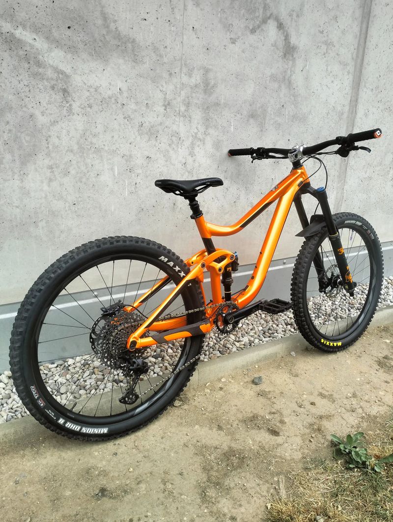 Enduro kolo | Giant Reign | ZÁNOVNÍ | TOP