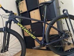 Specialized Epic HT Comp Blue Tint / carbon 11m / vel.M / Sram Eagle 1x12