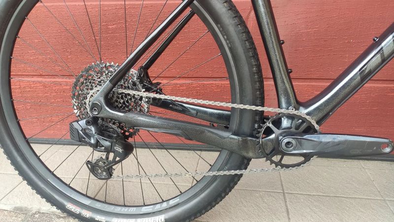 Giant XTC karbon, RockShox Sid, GX AXS - XL