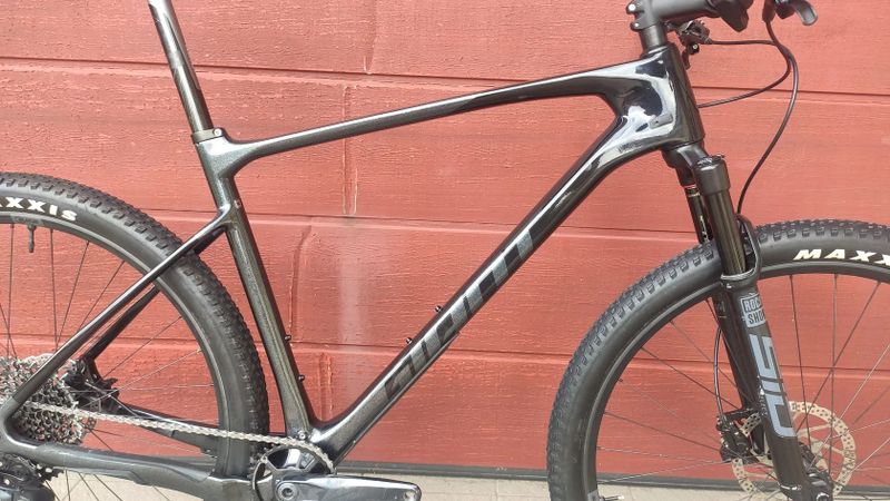 Giant XTC karbon, RockShox Sid, GX AXS - XL