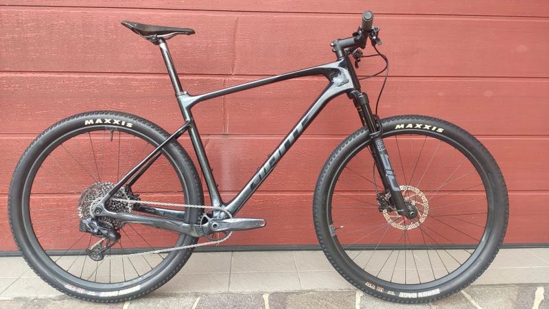 Giant XTC karbon, RockShox Sid, GX AXS - XL