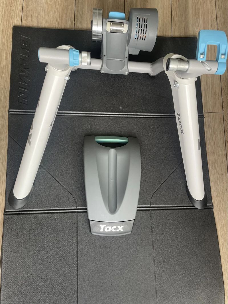 Tacx Flow Smart T2240