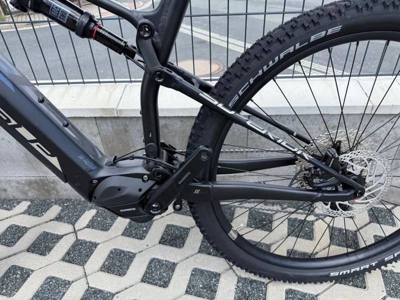 Superior eXF 8089 nové elektrokolo Shimano EP6 85Nm baterie 504 Wh