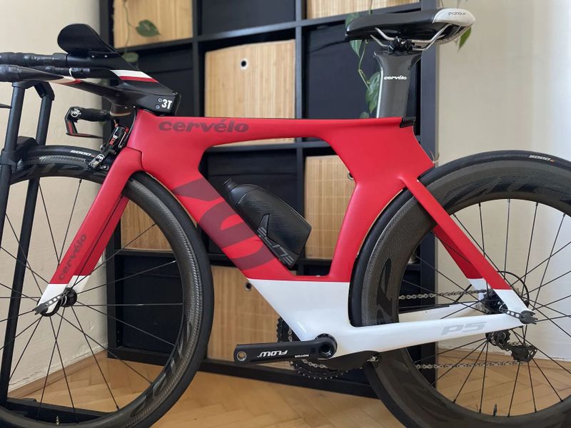 Cervélo P5 Six / Dura-Ace mech. / vel.51